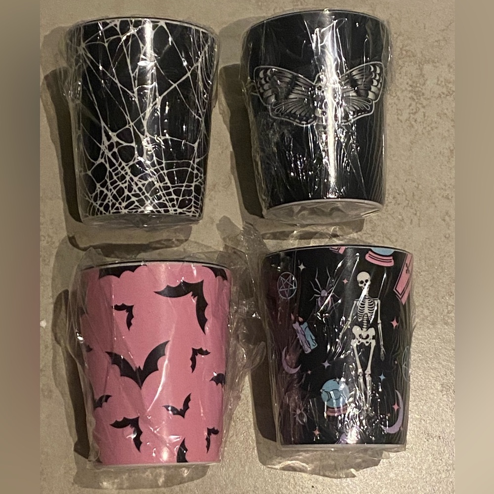 Dolls Kill Spooky Party Cup Set